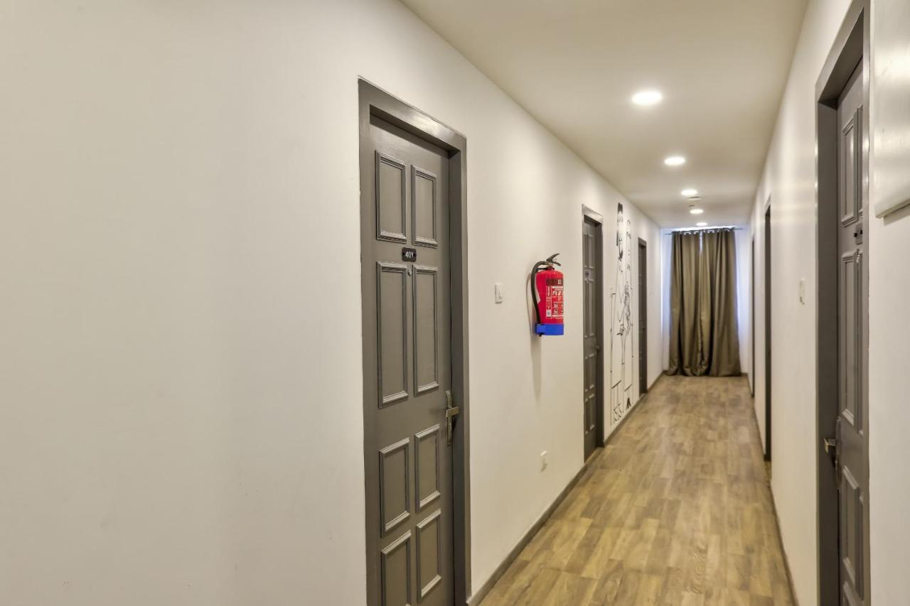 Oyo Townhouse 156 Maraimalai Nagar Hotel Chennai Exterior photo